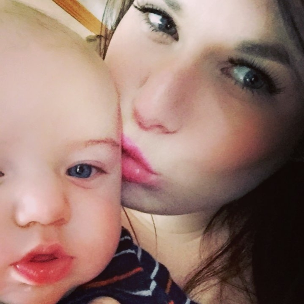 Meet your Posher, Ashley